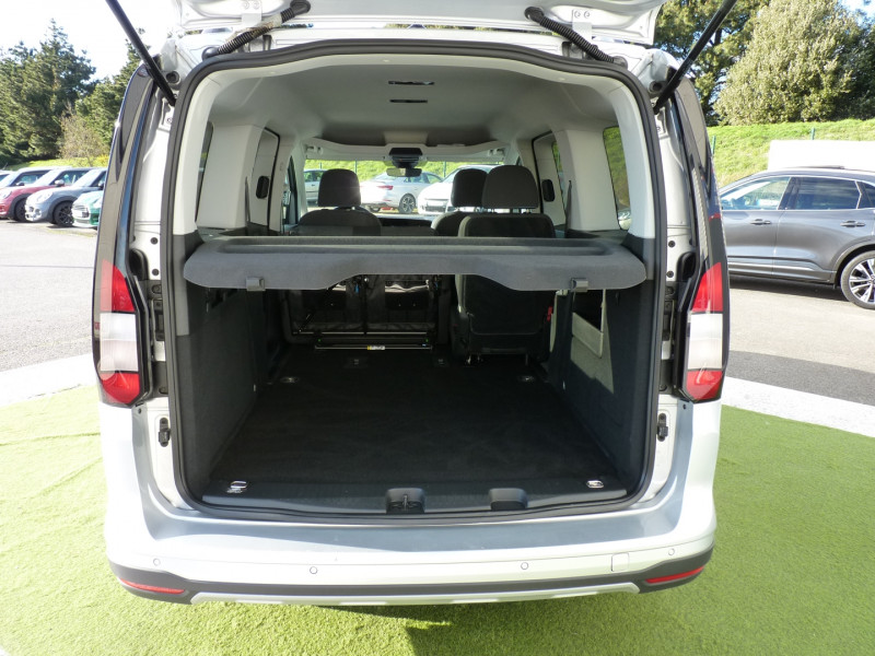 Photo 10 de l'offre de FORD GRD TOURNEO CONNECT 2.0 ECOBLUE 102CH ACTIVE à 25990€ chez Vent d'ouest automobiles