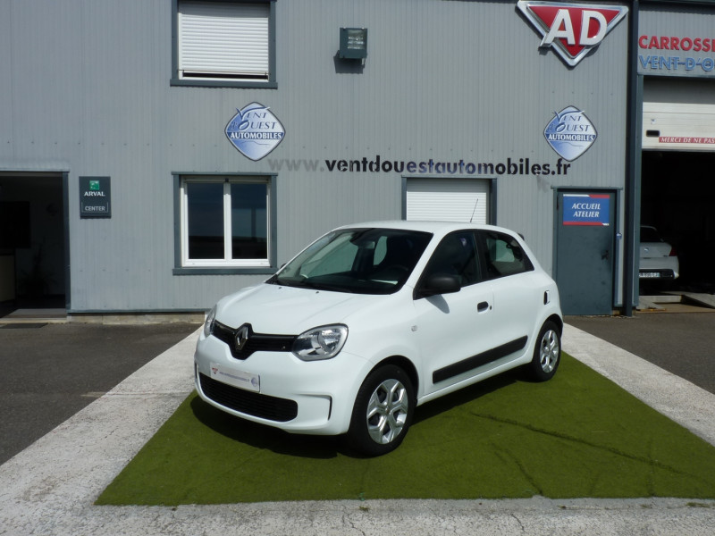 Photo 1 de l'offre de RENAULT TWINGO III 1.0 SCE 65CH LIFE - 20 à 9490€ chez Vent d'ouest automobiles