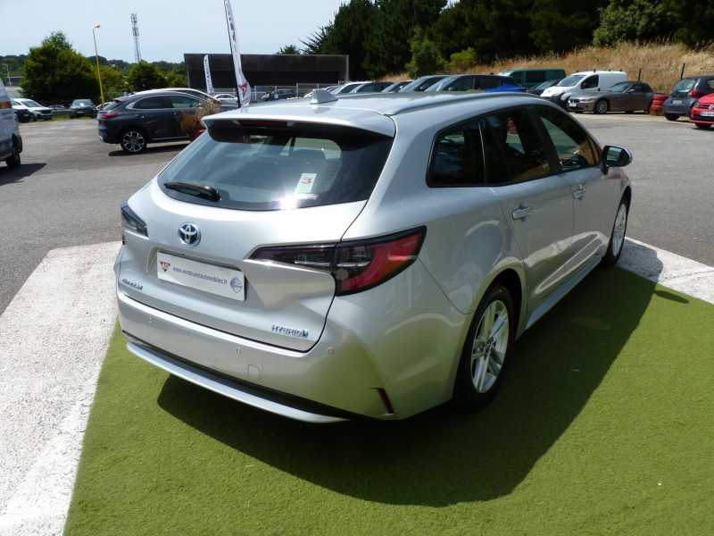Photo 4 de l'offre de TOYOTA COROLLA TOURING SPT 122H DYNAMIC BUSINESS à 17990€ chez Vent d'ouest automobiles