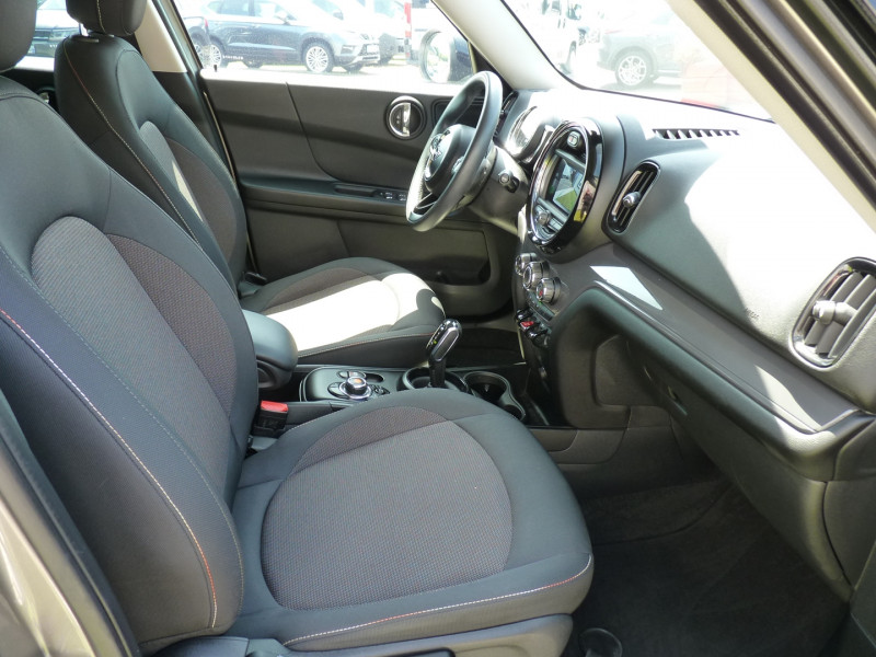 Photo 5 de l'offre de MINI COUNTRYMAN COOPER D 150CH BUSINESS DESIGN BVA à 19990€ chez Vent d'ouest automobiles