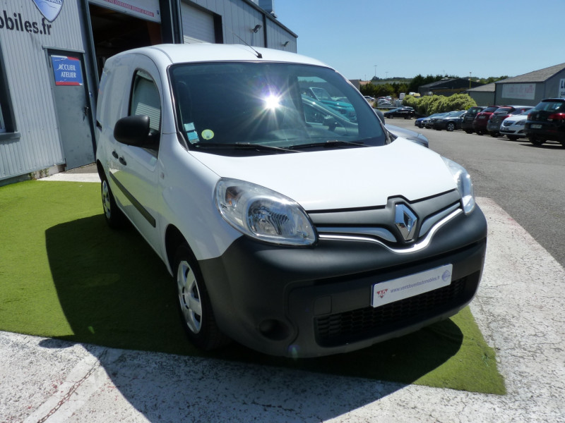 Photo 2 de l'offre de RENAULT KANGOO II EXPRESS 1.5 DCI 75CH ENERGY EXTRA R-LINK EURO6 à 9490€ chez Vent d'ouest automobiles