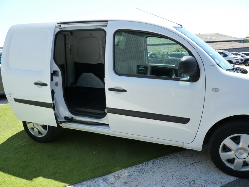 Photo 14 de l'offre de RENAULT KANGOO II EXPRESS 1.5 DCI 75CH ENERGY EXTRA R-LINK EURO6 à 9490€ chez Vent d'ouest automobiles