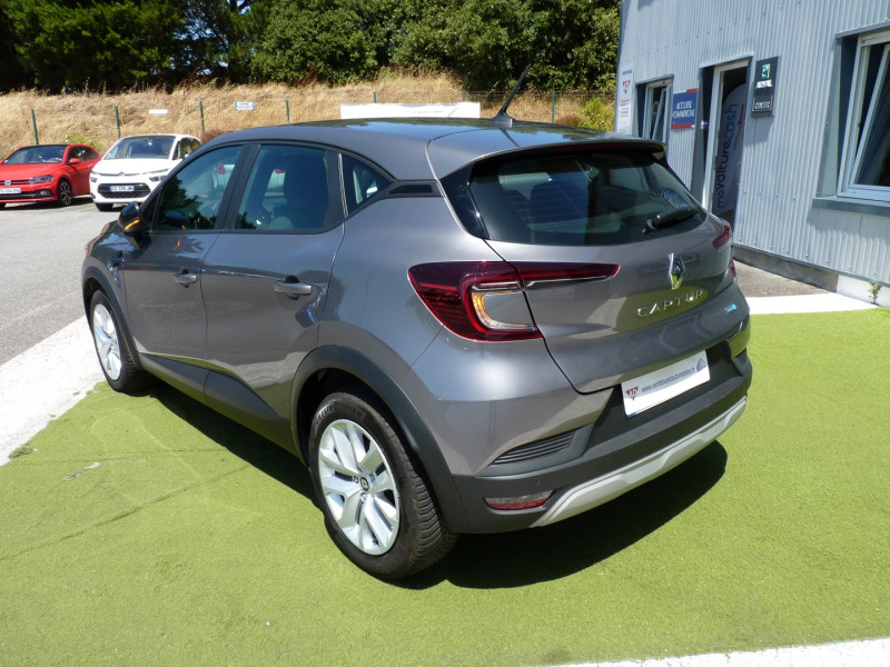 Photo 3 de l'offre de RENAULT CAPTUR II 1.6 E-TECH HYBRIDE 145CH BUSINESS -21 à 18990€ chez Vent d'ouest automobiles