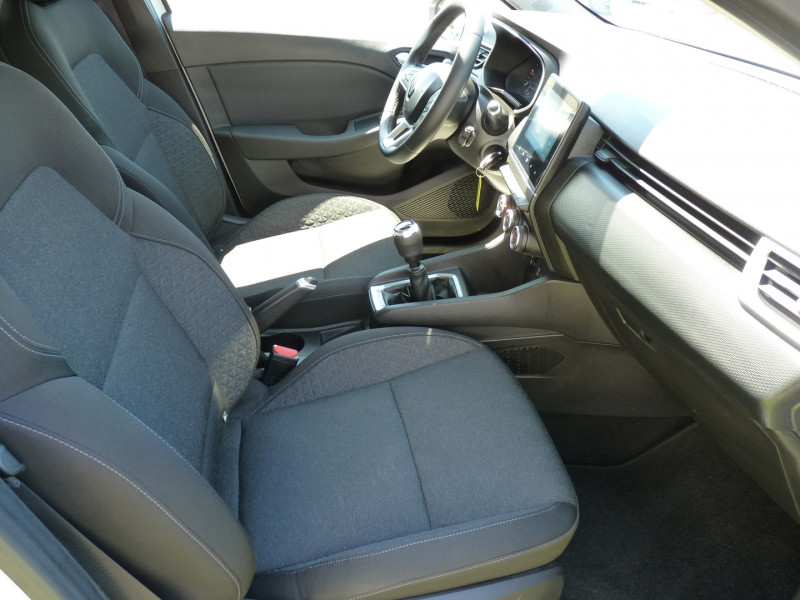 Photo 5 de l'offre de RENAULT CLIO V 1.5 BLUE DCI 85CH BUSINESS à 12490€ chez Vent d'ouest automobiles