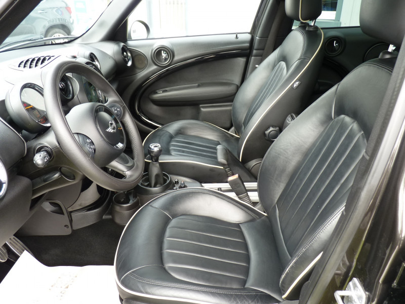 Photo 5 de l'offre de MINI COUNTRYMAN COOPER SD 143CH RED HOT CHILI à 14490€ chez Vent d'ouest automobiles