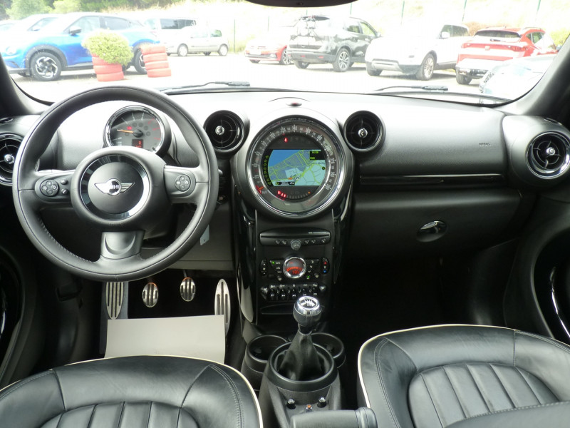 Photo 7 de l'offre de MINI COUNTRYMAN COOPER SD 143CH RED HOT CHILI à 14490€ chez Vent d'ouest automobiles