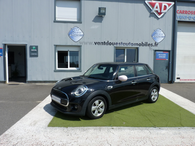 Mini MINI 5 PORTES ONE 102CH  BVA7 Essence NOIR Occasion à vendre