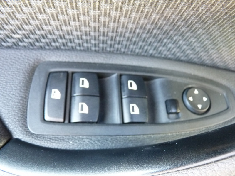 Photo 13 de l'offre de BMW X1 (F48) SDRIVE20DA 190CH BUSINESS à 16990€ chez Vent d'ouest automobiles