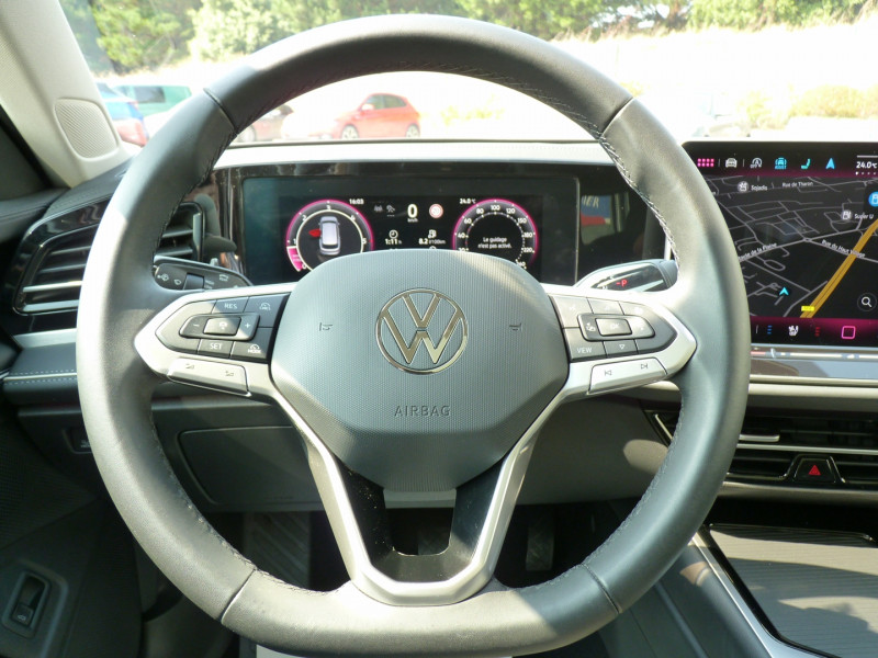 Photo 8 de l'offre de VOLKSWAGEN PASSAT SW 2.0 TDI EVO 150CH ELEGANCE DSG7 8CV à 37990€ chez Vent d'ouest automobiles