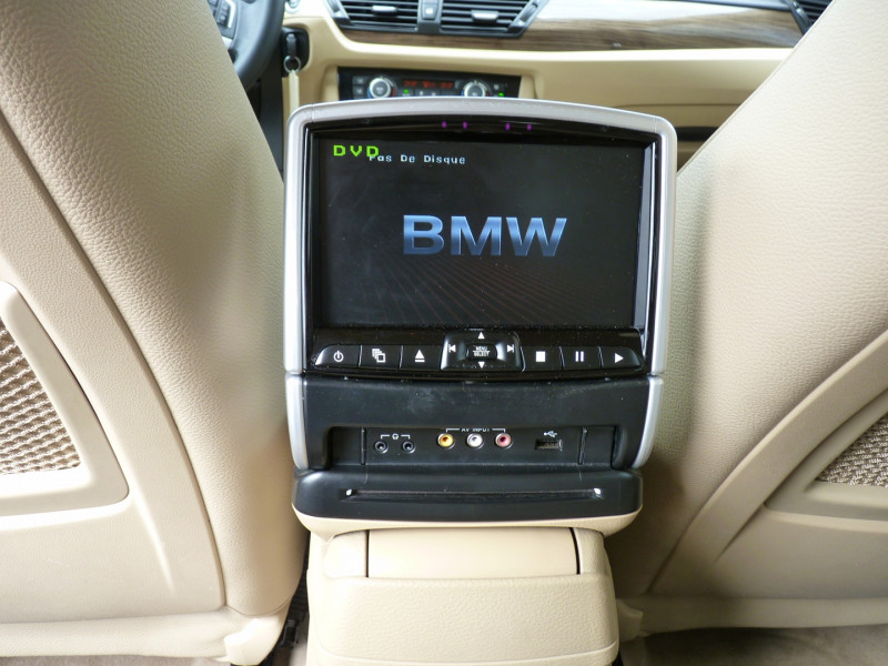 Photo 13 de l'offre de BMW X1 (E84) SDRIVE18D 143CH LOUNGE PLUS à 13490€ chez Vent d'ouest automobiles