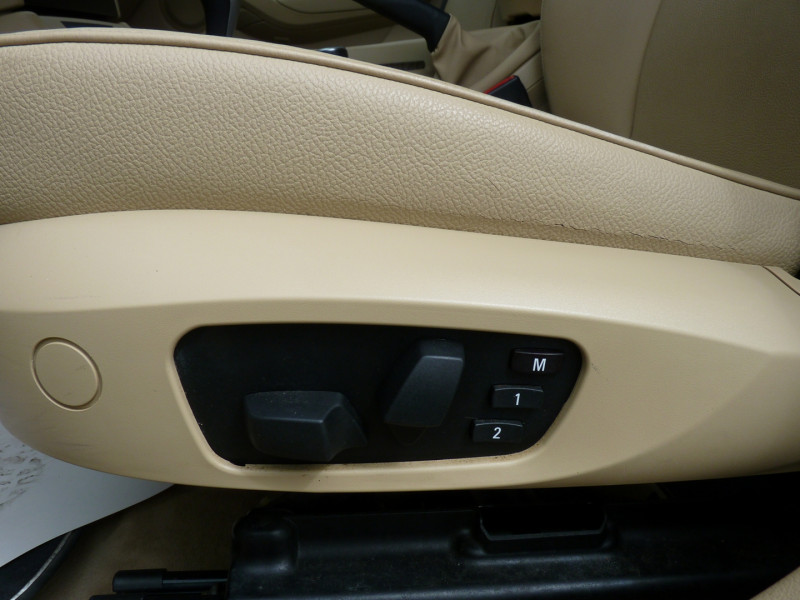 Photo 15 de l'offre de BMW X1 (E84) SDRIVE18D 143CH LOUNGE PLUS à 13490€ chez Vent d'ouest automobiles
