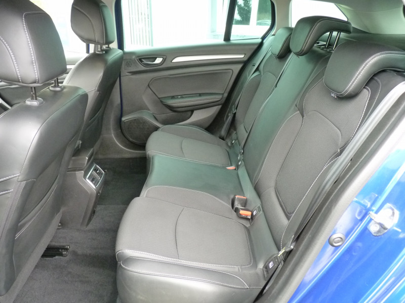 Photo 6 de l'offre de RENAULT MEGANE IV ESTATE 1.5 BLUE DCI 115CH INTENS EDC -21B à 15990€ chez Vent d'ouest automobiles