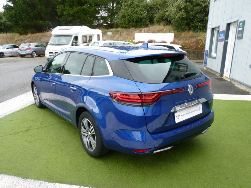 Photo 3 de l'offre de RENAULT MEGANE IV ESTATE 1.5 BLUE DCI 115CH INTENS EDC -21B à 15990€ chez Vent d'ouest automobiles