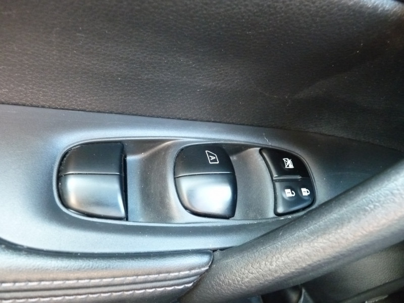 Photo 14 de l'offre de NISSAN X-TRAIL DCI 150CH TEKNA 2020 à 20490€ chez Vent d'ouest automobiles