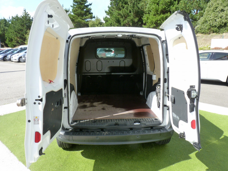 Photo 12 de l'offre de RENAULT KANGOO II EXPRESS 1.5 BLUE DCI 95CH EXTRA R-LINK à 11790€ chez Vent d'ouest automobiles