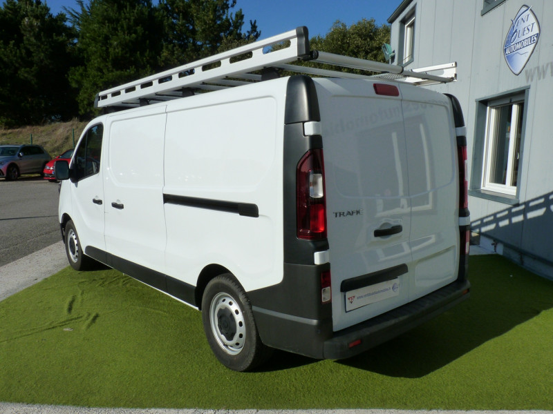 Photo 3 de l'offre de RENAULT TRAFIC III FG L1H1 2T8 2.0 BLUE DCI 150CH EXTRA -24 à 30900€ chez Vent d'ouest automobiles