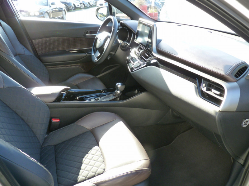 Photo 5 de l'offre de TOYOTA C-HR 122H DYNAMIC BUSINESS 2WD E-CVT + STAGE HYBRID ACADEMY MY20 à 19990€ chez Vent d'ouest automobiles