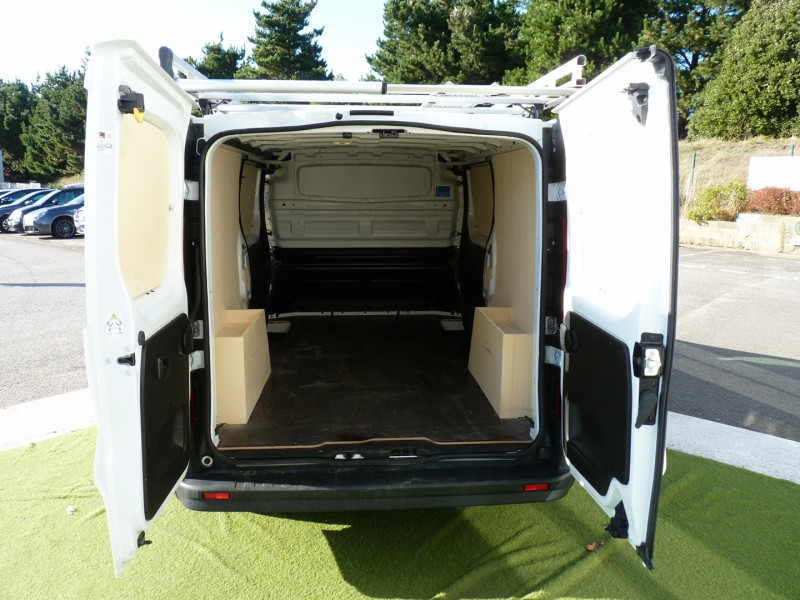 Photo 10 de l'offre de RENAULT TRAFIC III FG L1H1 2T8 2.0 BLUE DCI 150CH EXTRA -24 à 30900€ chez Vent d'ouest automobiles
