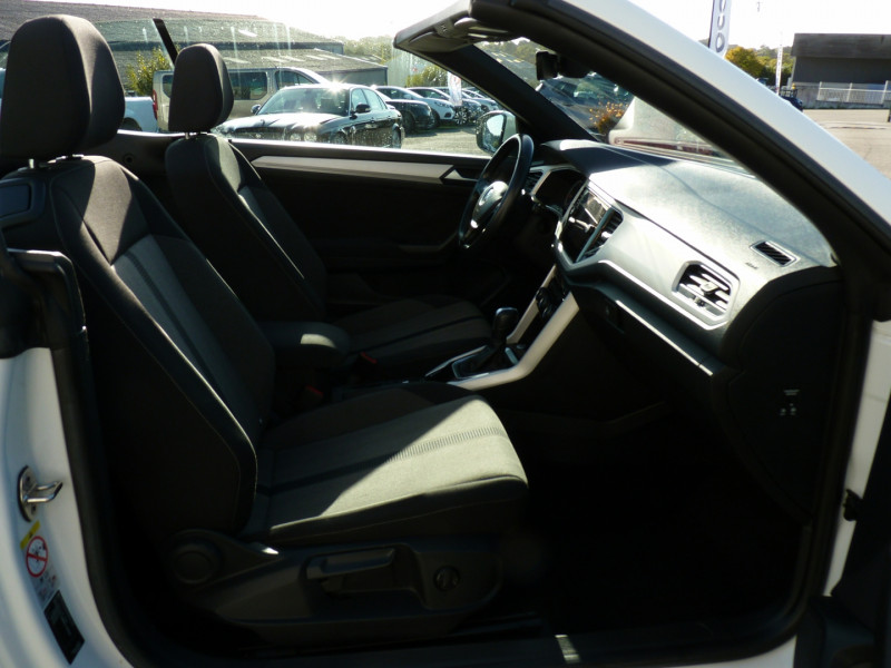 Photo 5 de l'offre de VOLKSWAGEN T-ROC CABRIOLET 1.5 TSI EVO 150CH STYLE DSG7 à 24490€ chez Vent d'ouest automobiles