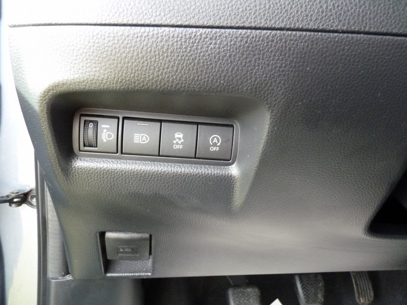 Photo 12 de l'offre de TOYOTA AYGO X 1.0 VVT-I 72CH DYNAMIC MY24 à 14990€ chez Vent d'ouest automobiles