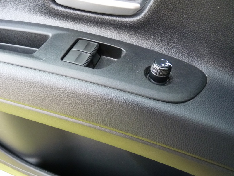 Photo 13 de l'offre de TOYOTA AYGO X 1.0 VVT-I 72CH DYNAMIC MY24 à 14990€ chez Vent d'ouest automobiles