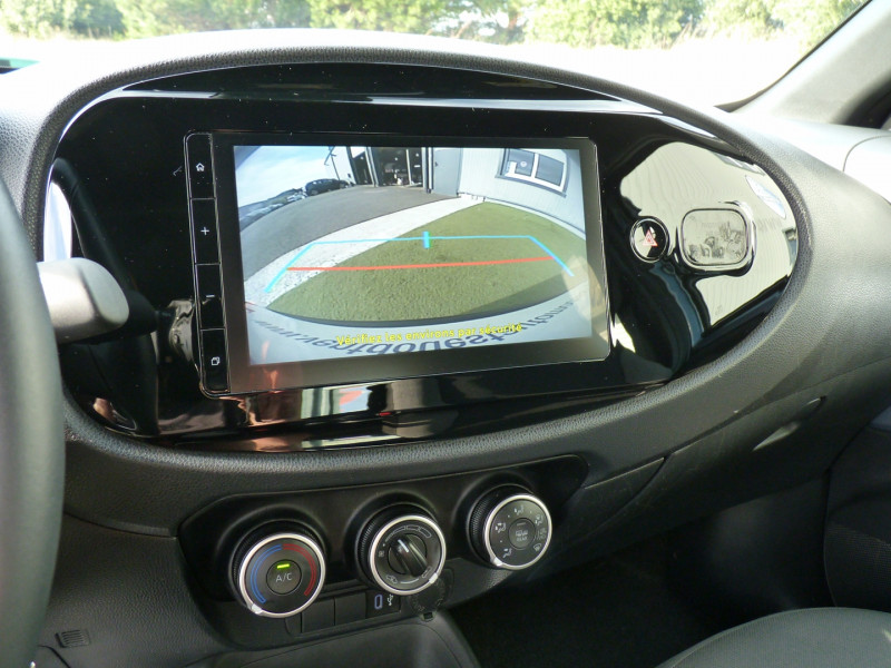 Photo 14 de l'offre de TOYOTA AYGO X 1.0 VVT-I 72CH DYNAMIC MY24 à 14990€ chez Vent d'ouest automobiles