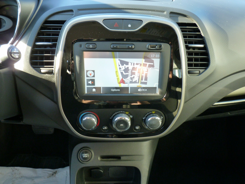 Photo 10 de l'offre de RENAULT CAPTUR 1.5 DCI 90CH BUSINESS ECOÂ² EDC à 11990€ chez Vent d'ouest automobiles