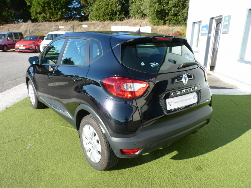 Photo 3 de l'offre de RENAULT CAPTUR 1.5 DCI 90CH BUSINESS ECOÂ² EDC à 11990€ chez Vent d'ouest automobiles