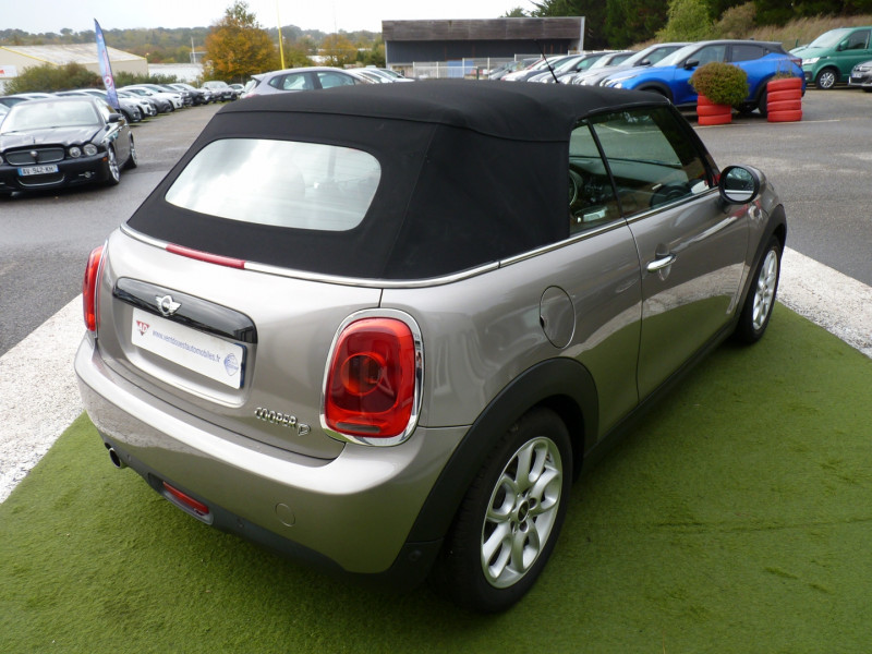 Photo 4 Mini CABRIO COOPER D 116CH CHILI Diesel GRIS CLAIR METAL en vente chez Vent d'ouest automobiles Photo 4 de l'offre de MINI CABRIO COOPER D 116CH CHILI à 16990€ chez Vent d'ouest automobiles