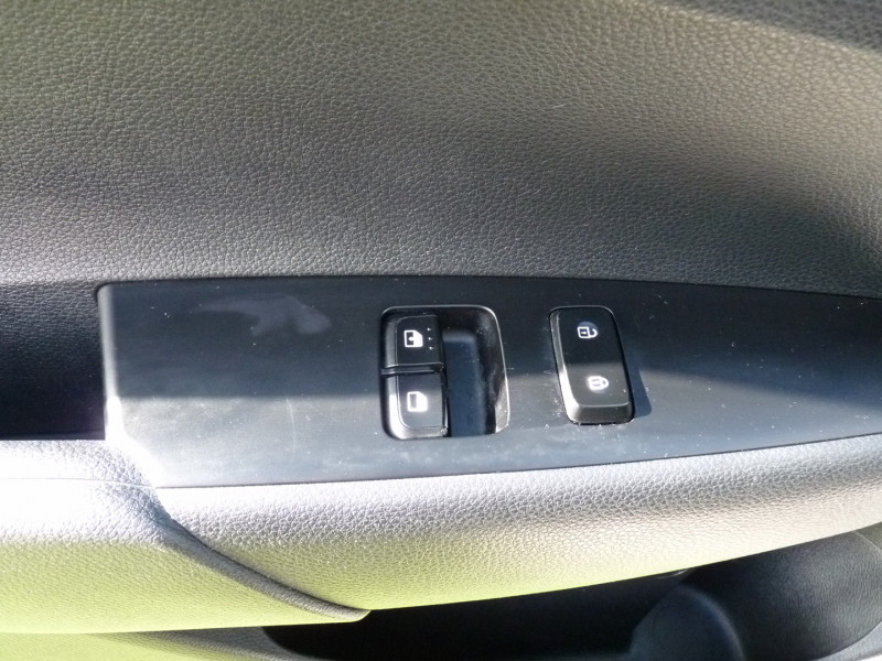 Photo 13 de l'offre de KIA PICANTO 1.0 67CH ACTIVE EURO6D-T à 7490€ chez Vent d'ouest automobiles