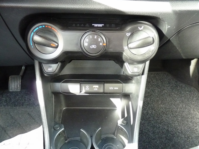 Photo 11 de l'offre de KIA PICANTO 1.0 67CH ACTIVE EURO6D-T à 7490€ chez Vent d'ouest automobiles