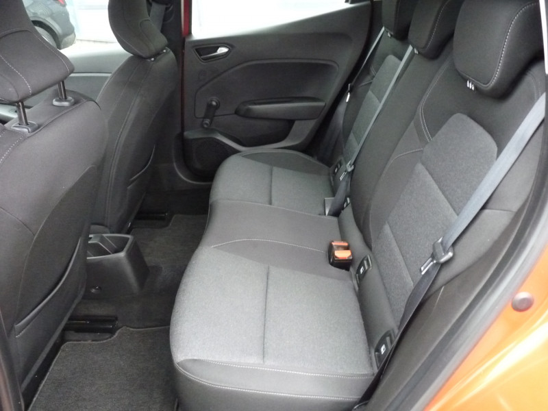 Photo 6 de l'offre de RENAULT CLIO V 1.5 BLUE DCI 100CH BUSINESS 21N à 14490€ chez Vent d'ouest automobiles