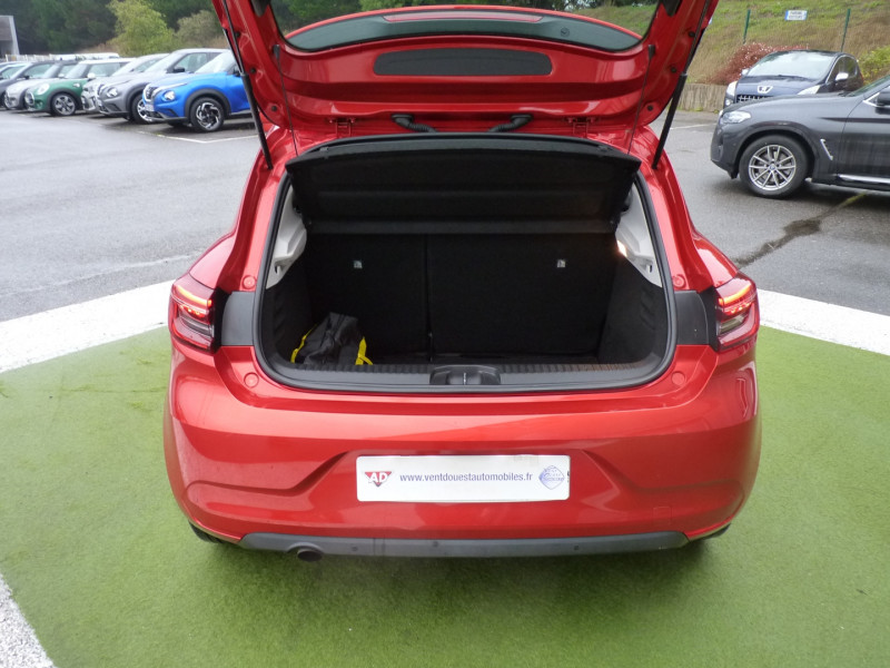 Photo 14 de l'offre de RENAULT CLIO V 1.5 BLUE DCI 100CH BUSINESS 21N à 14490€ chez Vent d'ouest automobiles