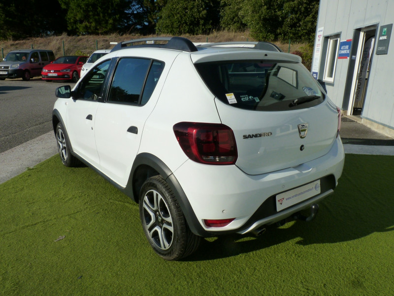 Photo 3 de l'offre de DACIA SANDERO 0.9 TCE 90CH STEPWAY -18 à 9990€ chez Vent d'ouest automobiles