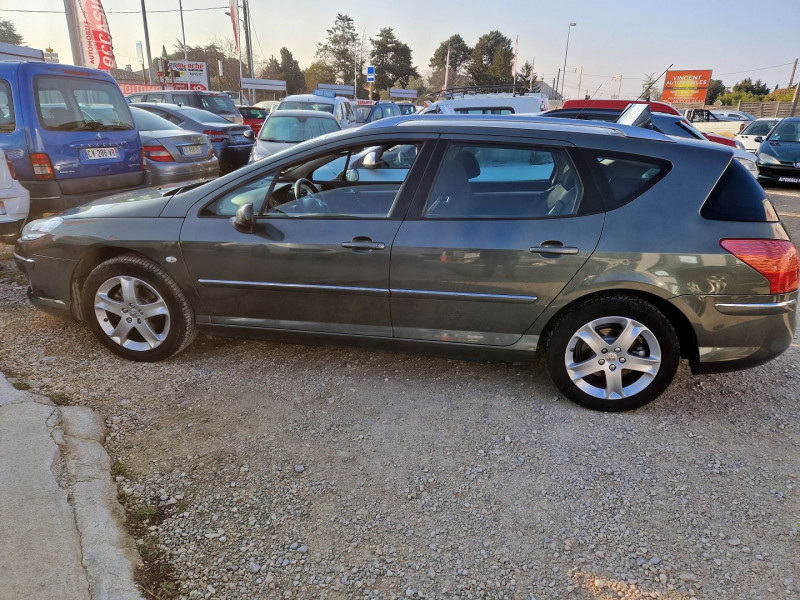 Photo 6 de l'offre de PEUGEOT 407 SW HDI   2.0L 140 NAVTEQ à 3790€ chez Automobile nimois