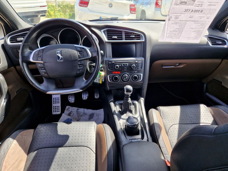 Citroen DS4 2.0 HDI163 CV FAP SPORT CHIC 1ER MAIN KIT DISTRIBUTION  NEUVE GARANTIE 12 MOIS Diesel BLANC Occasion à vendre