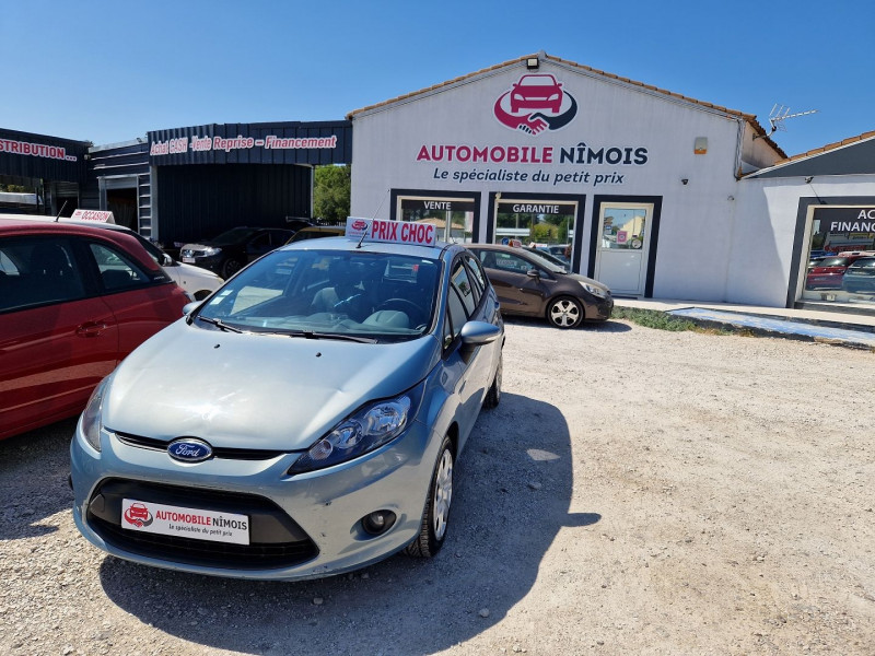 Photo 1 de l'offre de FORD FIESTA TDCI   1.4L 68CH TREND 5P à 6590€ chez Automobile nimois