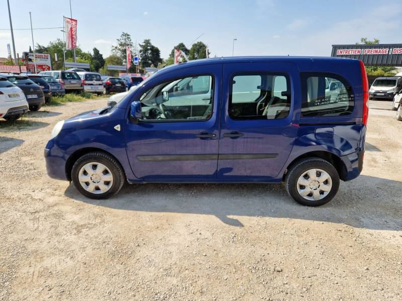 Photo 6 de l'offre de RENAULT KANGOO II DCI  1.5L  85CH CONFORTMOTEUR REMPLACER 168900 KMS SUR FACTURE GARANTIE 12 MOIS à 5900€ chez Automobile nimois