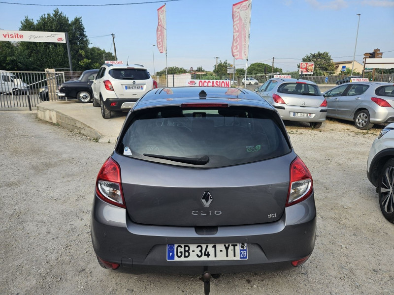 Photo 6 de l'offre de RENAULT CLIO III 1.5 DCI 85CH NIGHT&DAY ECO² 98G 5P KIT DISTRIBUTION NEUVE à 5990€ chez Automobile nimois