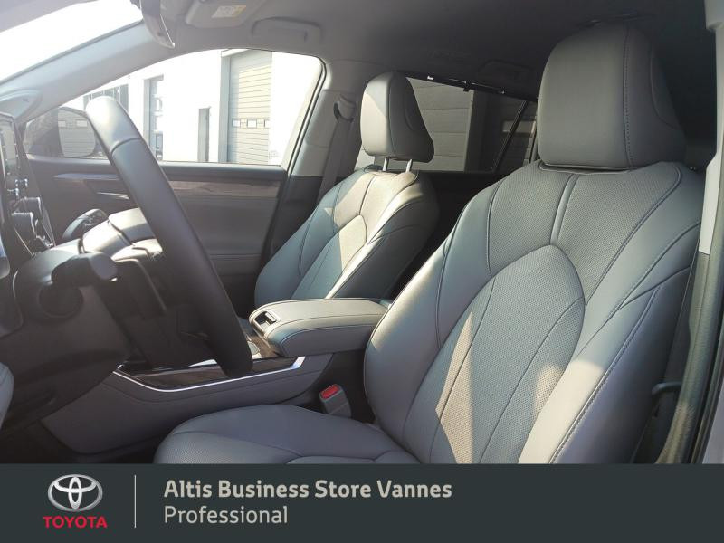Photo 7 de l'offre de TOYOTA Highlander Hybrid 248ch Design Business AWD-I MY22 à 61900€ chez Toyota Vannes Business Store