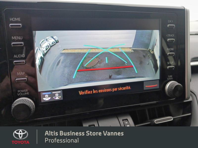Photo 17 de l'offre de TOYOTA RAV4 Hybride 218ch Dynamic Business 2WD à 26480€ chez Toyota Vannes Business Store