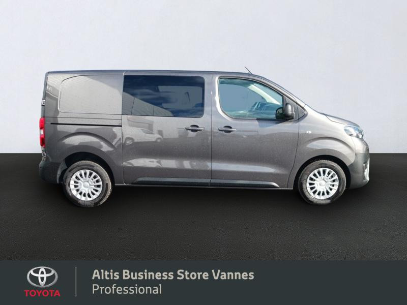 Photo 4 de l'offre de TOYOTA PROACE Medium 2.0 D-4D 140 Cabine Approfondie Business BVA MC22 à 44490€ chez Toyota Vannes Business Store