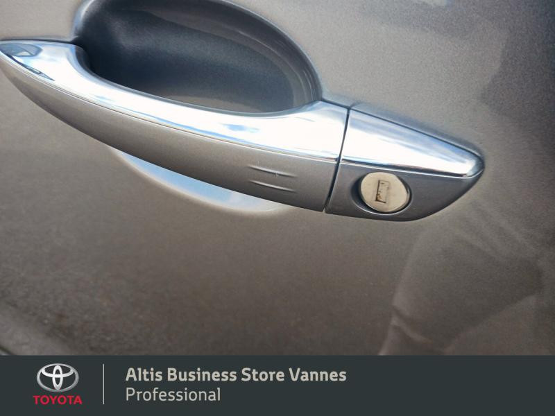 Photo 18 de l'offre de TOYOTA PROACE Medium 2.0 D-4D 140 Cabine Approfondie Business BVA MC22 à 44480€ chez Toyota Vannes Business Store