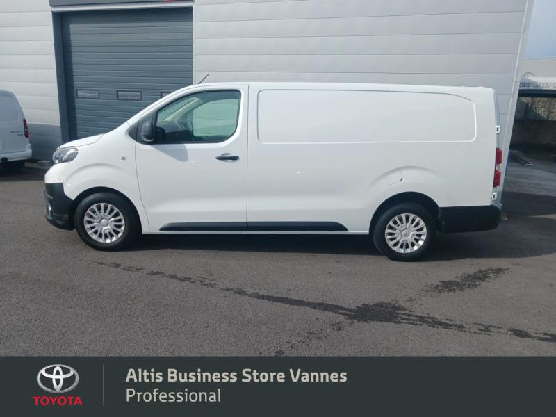 Photo 22 de l'offre de TOYOTA PROACE Long 180 D-4D Business BVA à 26480€ chez Toyota Vannes Business Store
