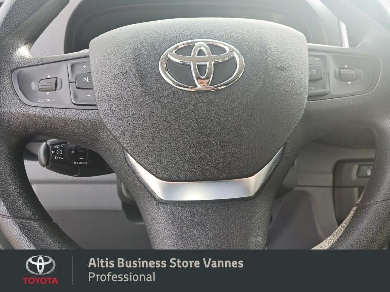Photo 9 de l'offre de TOYOTA PROACE Long 180 D-4D Business BVA à 26480€ chez Toyota Vannes Business Store