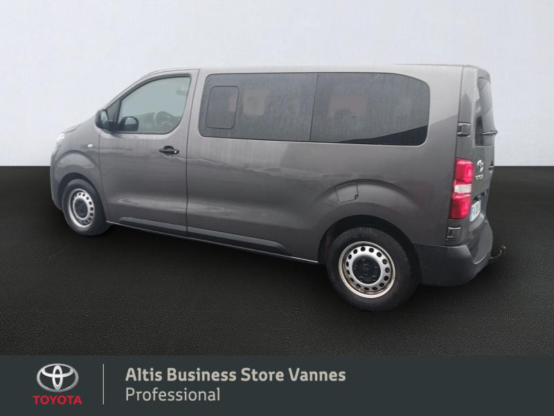Photo 3 de l'offre de TOYOTA PROACE Combi Medium 1.5 120 D-4D Dynamic RC18 à 30990€ chez Toyota Vannes Business Store