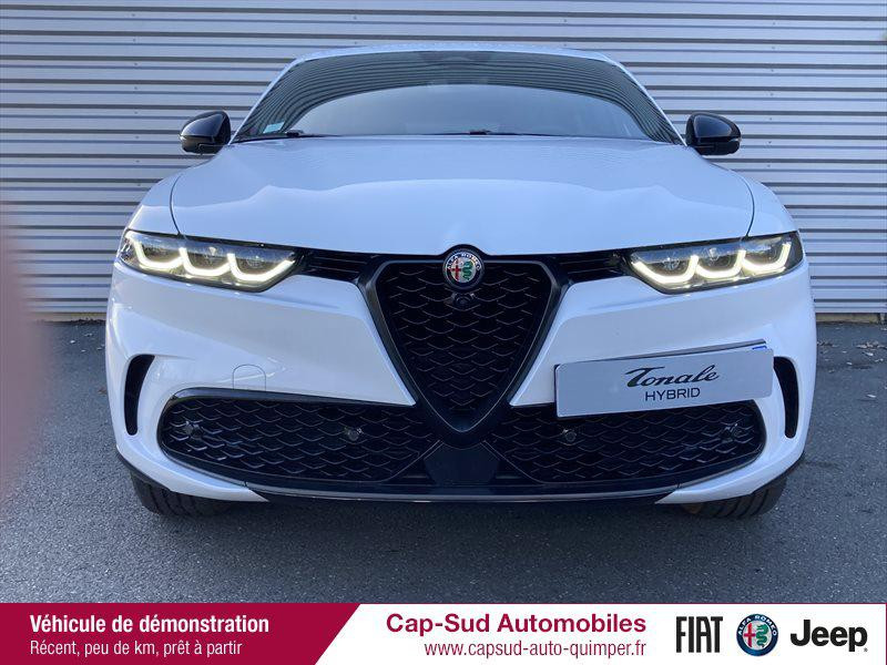 Photo 2 de l'offre de ALFA ROMEO Tonale 1.5 Hybrid 160ch Veloce TCT à 48490€ chez Cap-Sud Automobiles - Quimper
