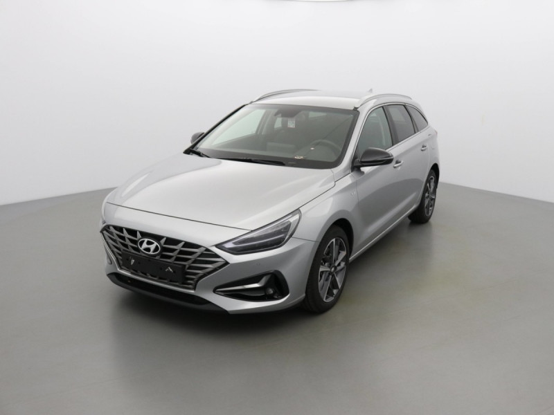 Hyundai i30 WAGON PREMIUM ESSENCE ARGENT SHIMMERING Occasion à vendre