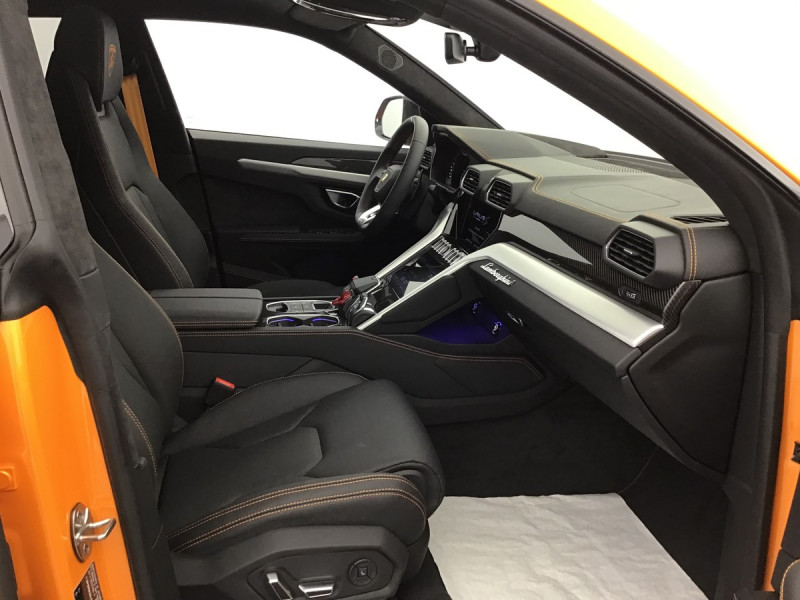 Photo 6 de l'offre de LAMBORGHINI URUS S à 358800€ chez Actuel Auto Import