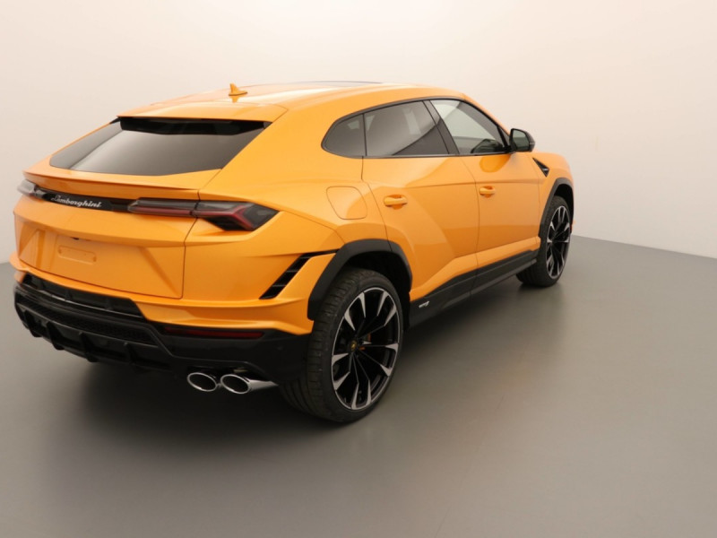 Photo 2 de l'offre de LAMBORGHINI URUS S à 358800€ chez Actuel Auto Import